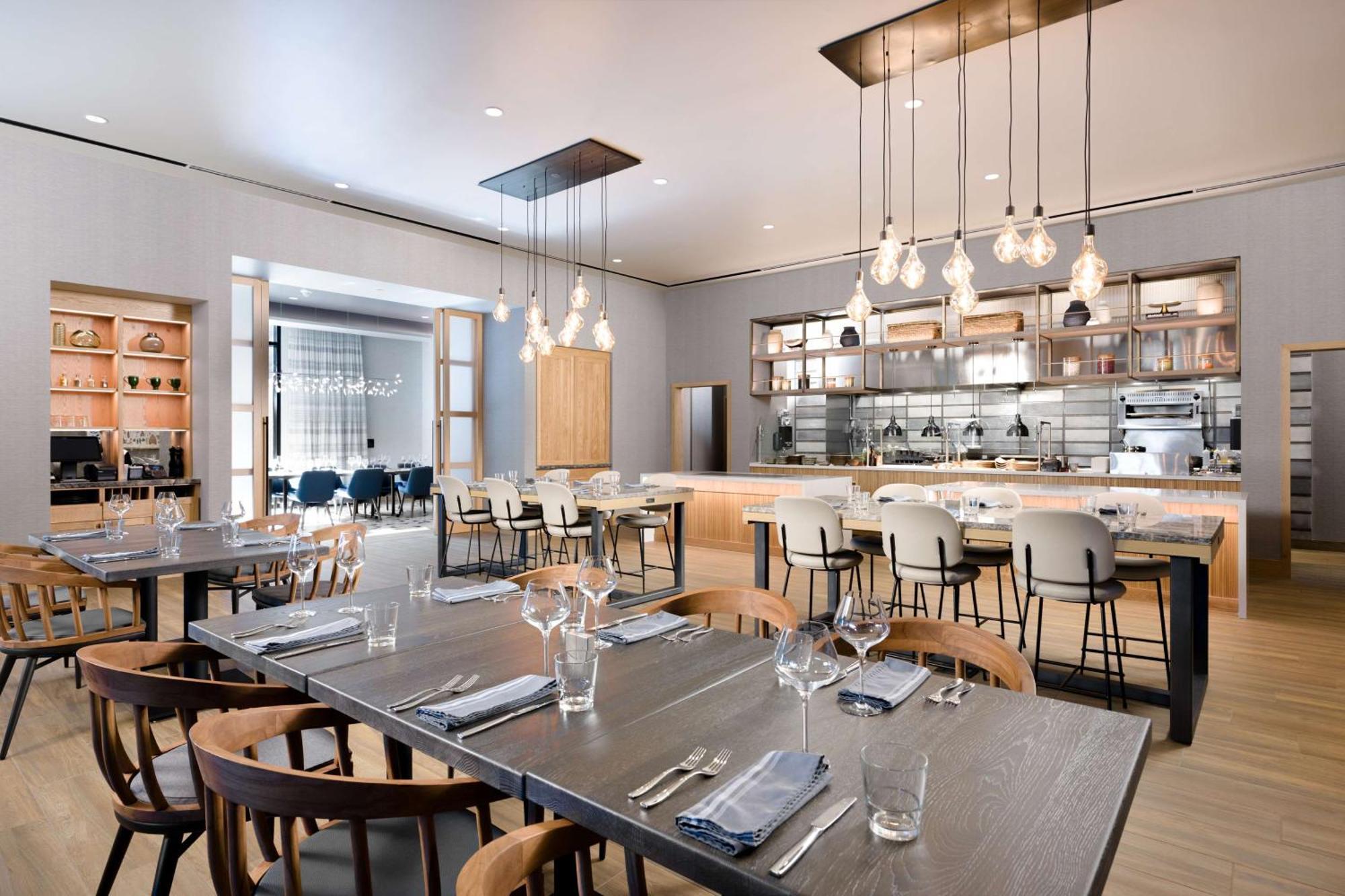 Hyatt Regency Conroe Hotel ภายนอก รูปภาพ